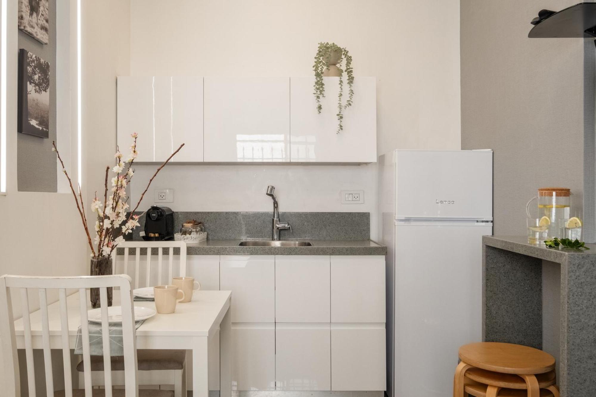 Dinning Room, Bedroom And Balcony Jerusalén Exterior foto